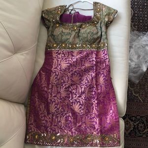 Indian shalwar kameez matching scarf and tights